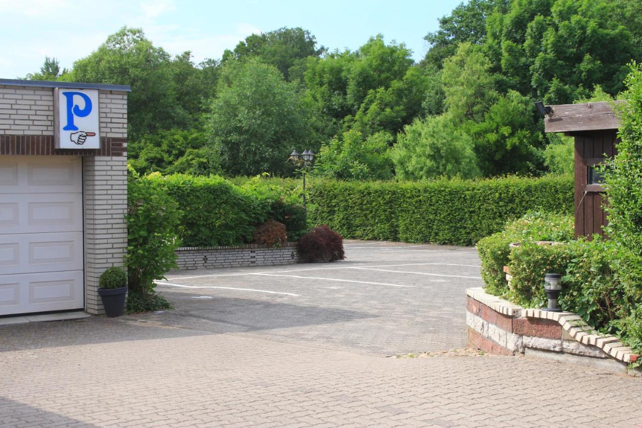 Moderne Und Helle Ferienwohnung Am Ploener See Bosau Exterior foto