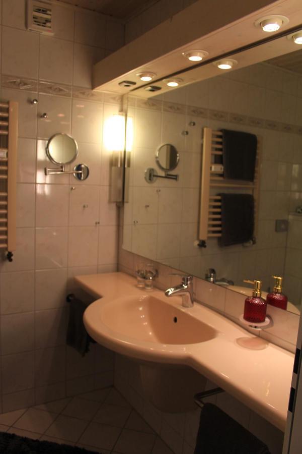 Moderne Und Helle Ferienwohnung Am Ploener See Bosau Exterior foto